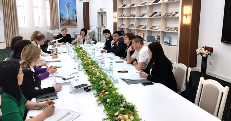 Ұлттық архивте жұмыс кеңесі өтті